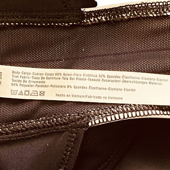 Free People Movement Delta Sports Bra Sample Piece Red and White Stripe Small - Picture 6 of 12